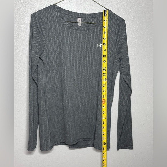 Under Armour Women Gray HeatGear Long Sleeve Athletic shirt size small - Picture 5 of 7